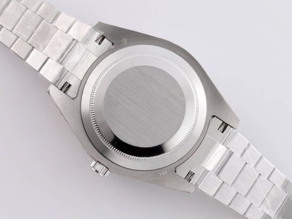 目を惹くカラー ロレックス 時計 コピー 39MM メンズ レッド 全面ダイヤ デイデイト roh51246 - 画像 (9)