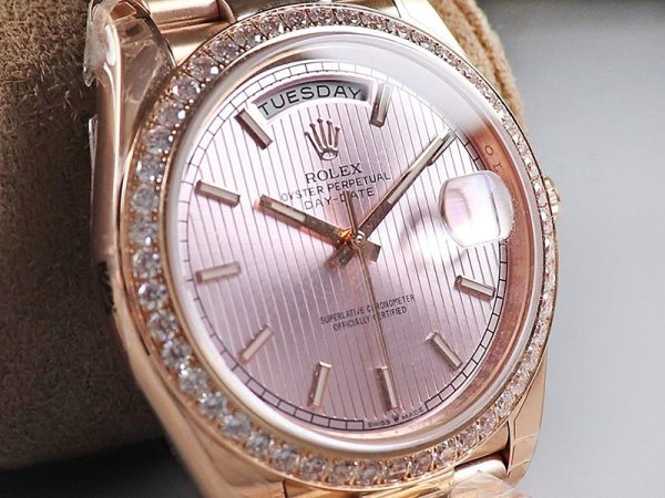 稀少 ロレックス 時計 スーパーコピー デイデイト 40mm ピンク メンズ roy75824 - 画像 (3)