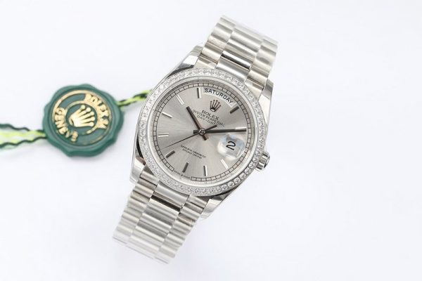 送料込 ロレックス 時計 コピー デイデイト シルバー 36mm roc74154 - 画像 (3)
