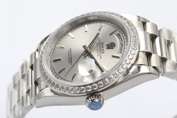 送料込 ロレックス 時計 コピー デイデイト シルバー 36mm roc74154 - 画像 (5)