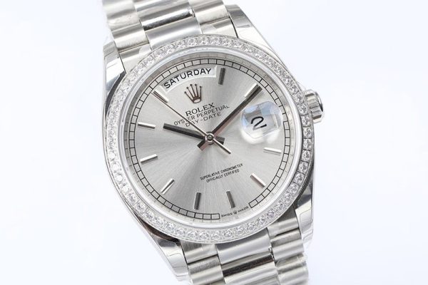 送料込 ロレックス 時計 コピー デイデイト シルバー 36mm roc74154 - 画像 (6)