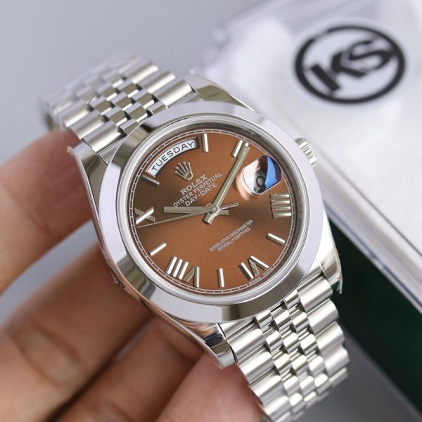 大人気！ロレックス 腕時計 スーパーコピー デイデイト 41mm rob55674
