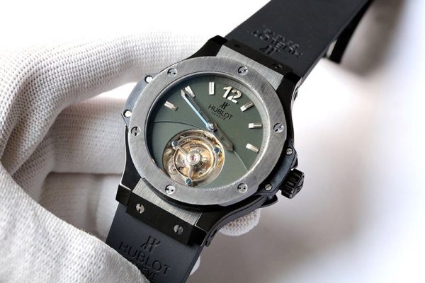 大人気！ウブロ 時計 コピー クラシックフュージョン 45mm hug99642 - 画像 (3)