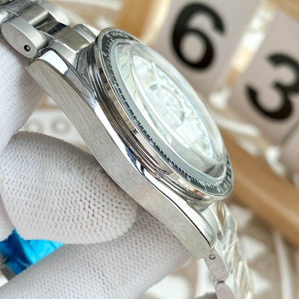 欲しい♡超限定♪オメガ スピードマスター 偽物 レーシング マスター クロノメーター 44.25mm 329.33.44.51.04.001 - 画像 (7)