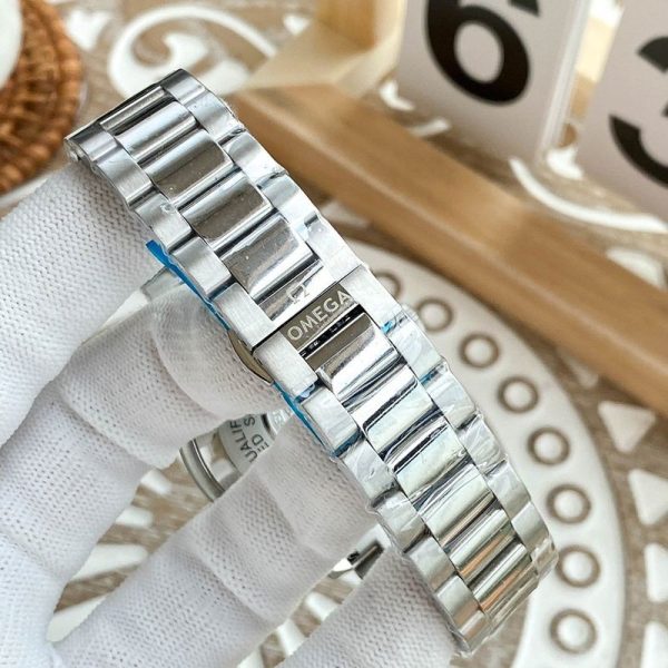 欲しい♡超限定♪オメガ スピードマスター 偽物 レーシング マスター クロノメーター 44.25mm 329.33.44.51.04.001 - 画像 (8)
