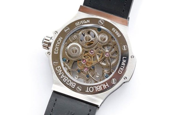 【日本未発売】 ウブロ スピリット スーパーコピー オブ ビッグバン チタニウム ブルー huk98842 - 画像 (8)