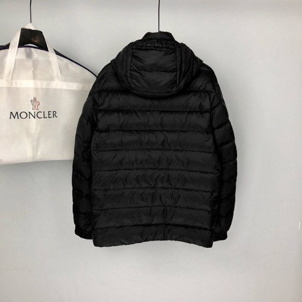 関税負担なし モンクレール スーパーコピー フード付 ダウン moy79484 - 画像 (2)