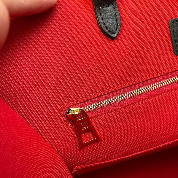 ☆超人気☆ヴィトン オンザゴー MM コピー ジャイアントモノグラム M409039 - 画像 (8)