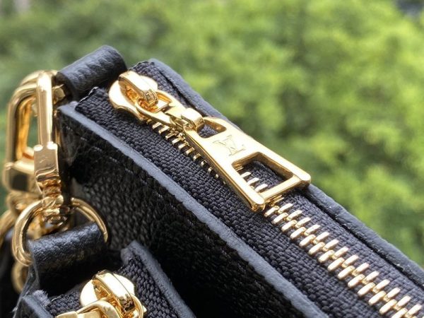 稀少ルイヴィトン ミュルティポシェットアクセソワール コピー モノグラム・アンプラント ショルダーバッグ M80399 - 画像 (7)