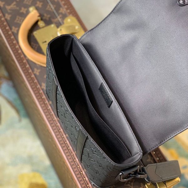21SS​ ルイヴィトン ショルダーバッグ 偽物 モノグラム エンボス M57726 - 画像 (8)