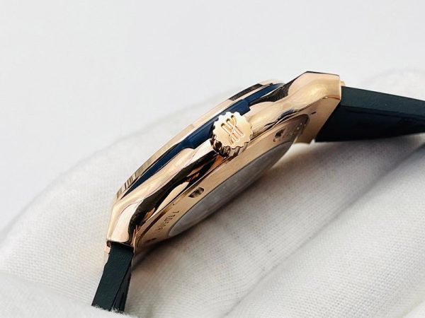 春もの新作 ウブロ 時計 偽物クラシックフュージョン チタニウム ダイヤモンド 542.NX.1171.LR.1704 - 画像 (4)