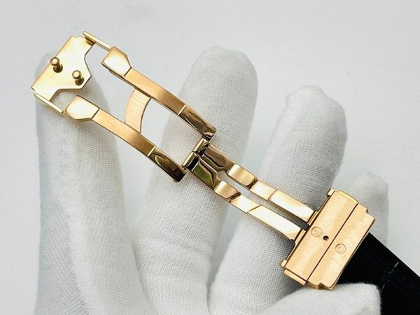 ★日本!!人気！ウブロ 時計 偽物 クラシックフュージョン チタニウム ダイヤモンド huo33501 - 画像 (7)