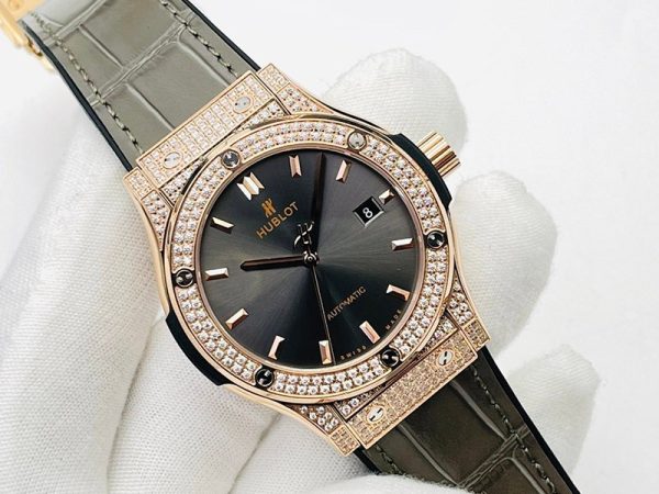 可愛い ウブロ 時計 偽物 クラシックフュージョン チタニウム ダイヤモンド huc27878 - 画像 (9)