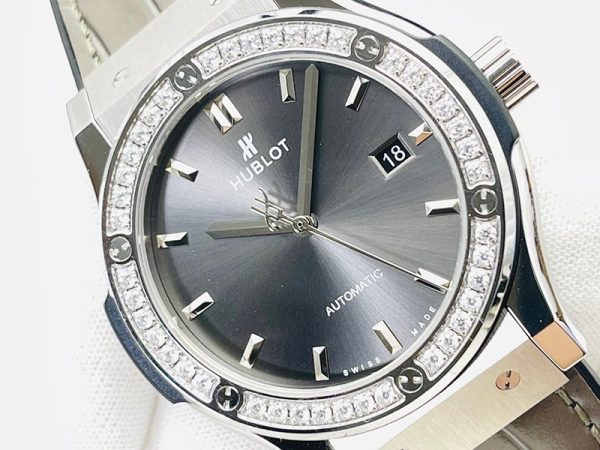 21-22AW ウブロ 時計 スーパーコピー クラシックフュージョン チタニウム ダイヤモンド hup24533 - 画像 (3)