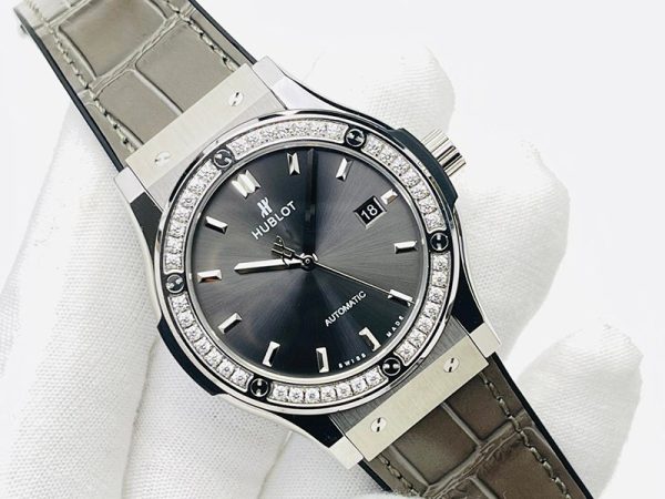21-22AW ウブロ 時計 スーパーコピー クラシックフュージョン チタニウム ダイヤモンド hup24533 - 画像 (9)