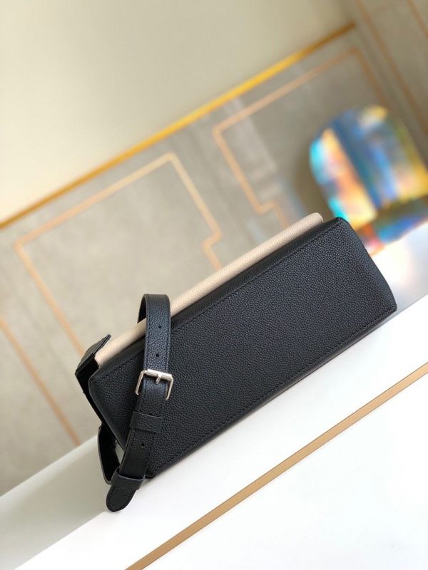 【関税込】ルイヴィトン マイロックミー コピー★2way ハンドバッグ ショルダーバッグ★バニラブラック M54878 - 画像 (4)