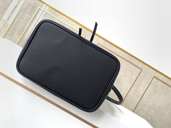 【日本未発売】ルイヴィトン ネオノエ MM 偽物 バッグ★バイカラー モノグラム ブラック ベージュ M45497 - 画像 (4)