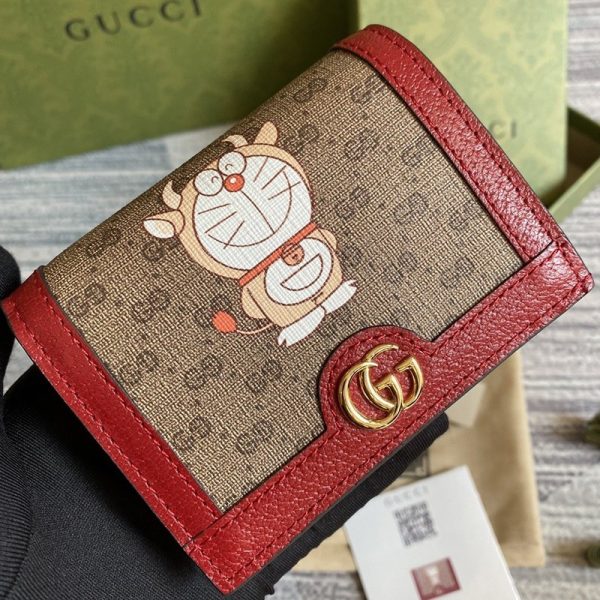 春もの新作 グッチ×ドラえもん 偽物【人気コラボ】 二つ折り財布 グッチ ドラえもん guf72131 - 画像 (5)
