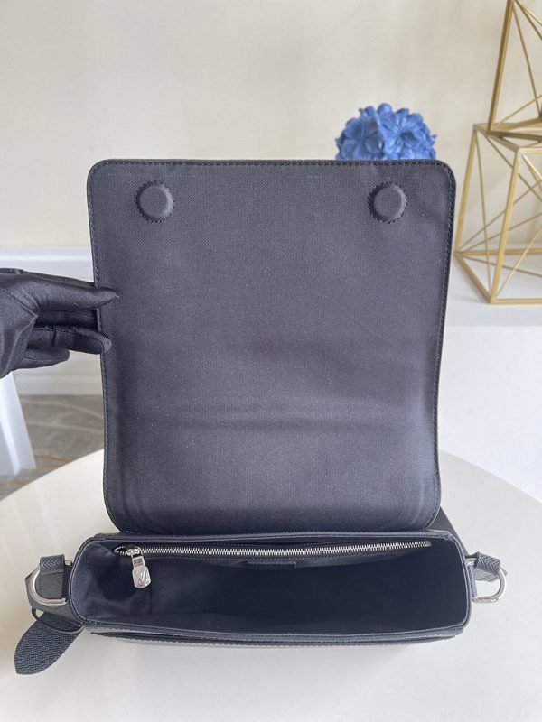 希少品【ルイヴィトン】ニュー・フラップメッセンジャーバック偽物 M30807 - 画像 (8)