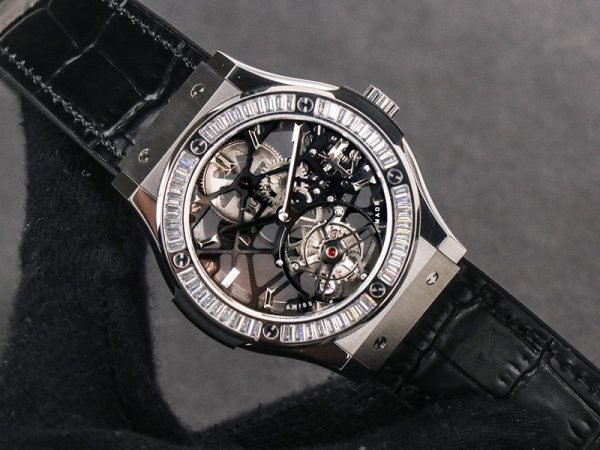 【限定カラー】ウブロ 時計 コピー クラシックフュージョン トゥールビヨンチタニウム hun12057 - 画像 (3)