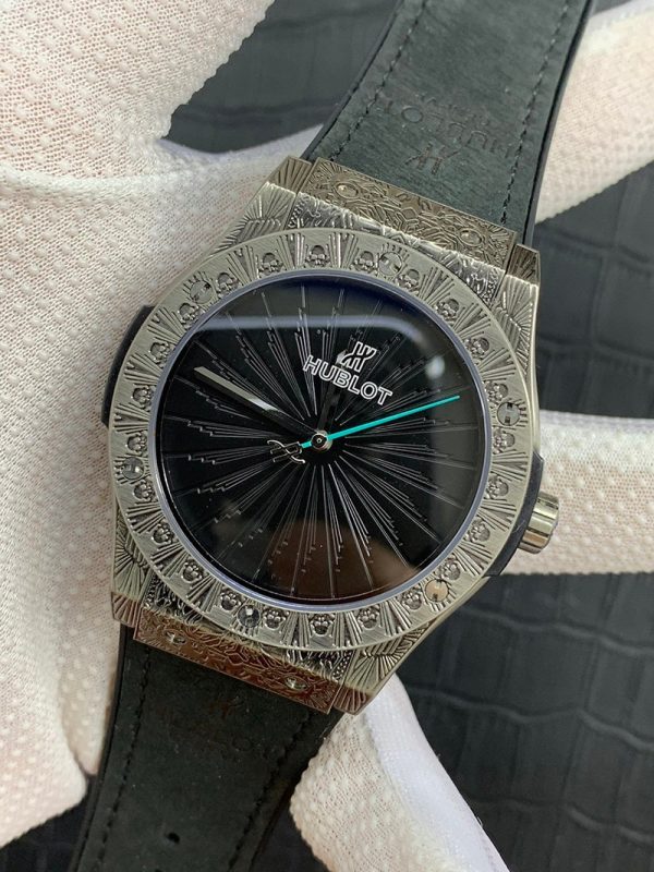 稀少 ウブロ スーパーコピー 時計 クラシックフュージョン チタニウム huk62637 - 画像 (3)