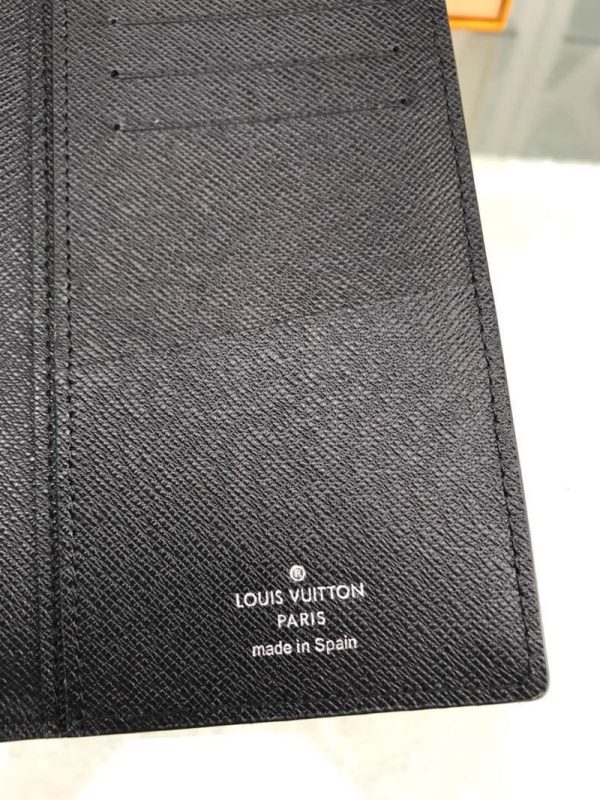 セール新作 シュプリーム ヴィトン 財布 偽物 × シュプリーム PF. BRAZZA SP EPI Wallet 長財布 黒 vut86864 ポーチ 長財布 エピ - 画像 (6)
