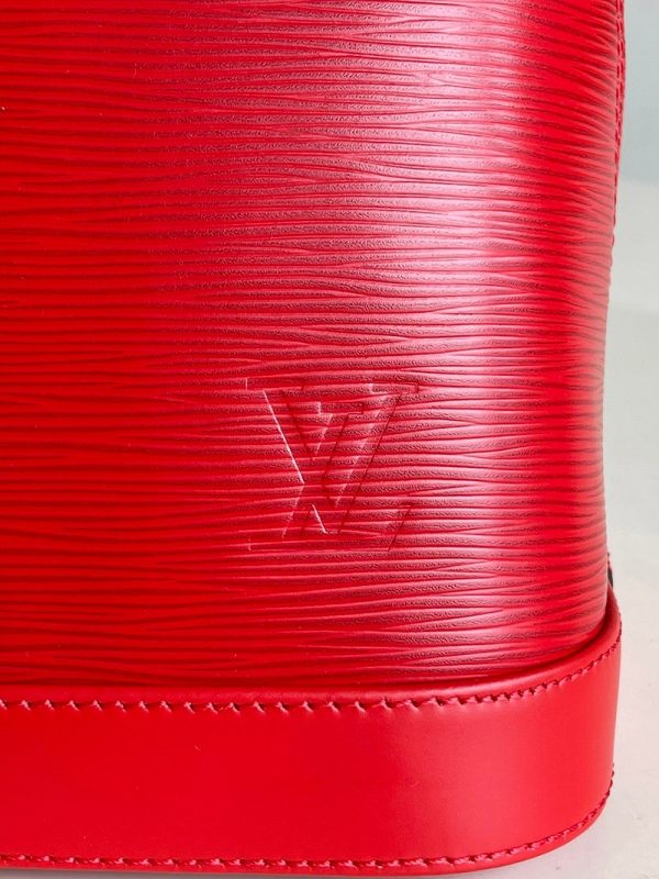 ★関税/送料込★ ヴィトン ショルダーバッグ 偽物 ハンドバッグ 人気 エピ 2つのモデル vua39064 - 画像 (4)