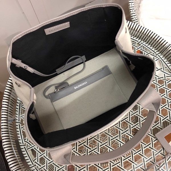 バレンシアガ ネイビーカバス 偽物 S トート ベージュ×グレー bab91597 - 画像 (8)