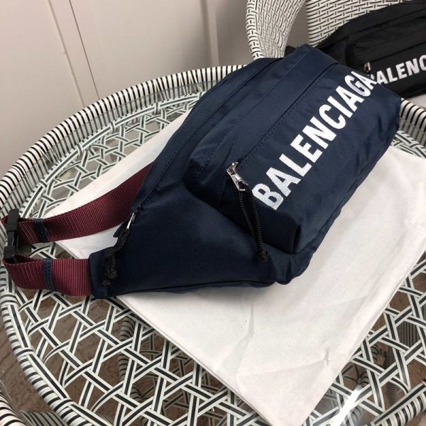 世界中で大人気♪バレンシアガ ボディバッグ 偽物/ベルトバッグ/WHEEL BELTPACK メンズ baa69095 - 画像 (5)