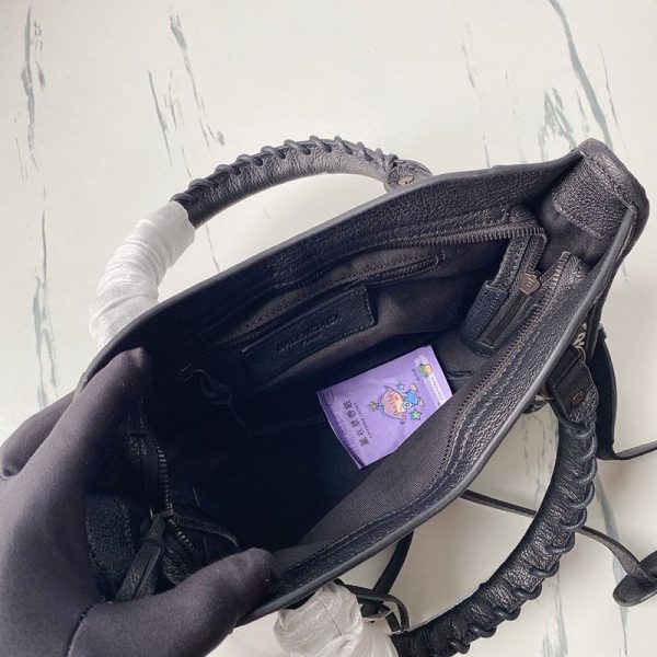 送料込バレンシアガ スーパーコピー グラフィティ クラシック シティ S bah10403 - 画像 (8)