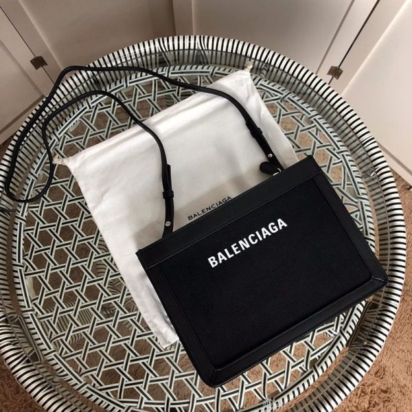 欲しい♡超限定♪バレンシアガ ネイビー ポシェット M 偽物 ショルダーバッグ クラッチ 339937AQ37N1000 - 画像 (2)