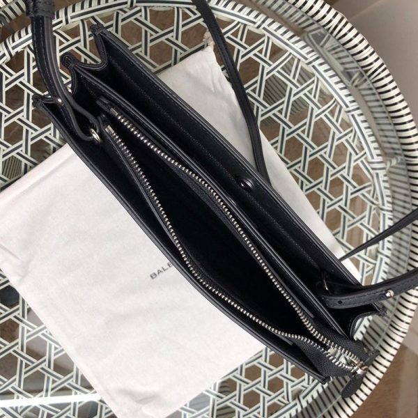 欲しい♡超限定♪バレンシアガ ネイビー ポシェット M 偽物 ショルダーバッグ クラッチ 339937AQ37N1000 - 画像 (9)