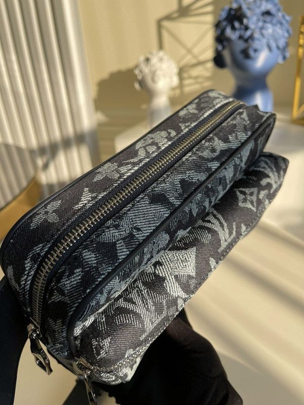 21SS☆ルイヴィトン☆バッグ☆バムバッグ・アウトドア偽物☆ M57281 - 画像 (7)