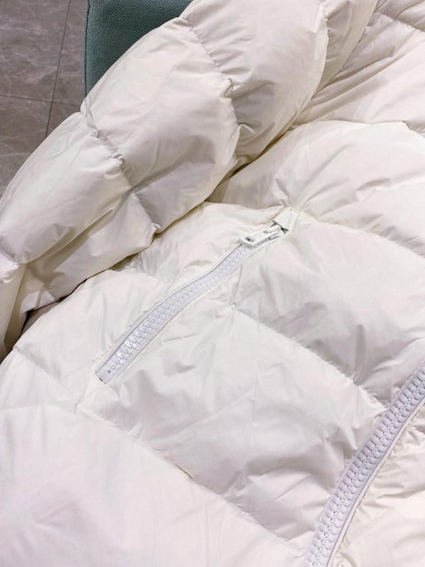 目を惹くカラー モンクレール コピー ユニセックス フード付 ダウン mop86541 - 画像 (9)