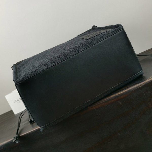 春もの新作ロエベ トートバッグ 偽物 Small Cushion Tote☆クッショントートスモール☆送料込 A612A93X252426 - 画像 (6)