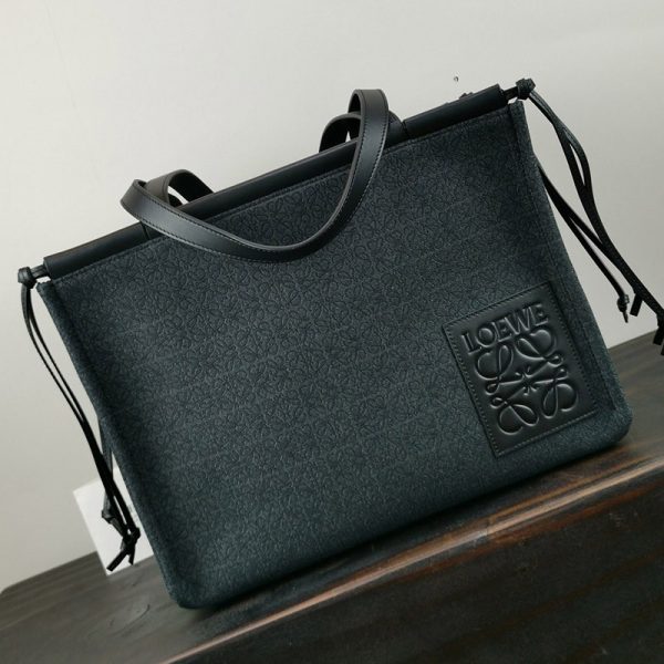 春もの新作ロエベ トートバッグ 偽物 Small Cushion Tote☆クッショントートスモール☆送料込 A612A93X252426 - 画像 (7)