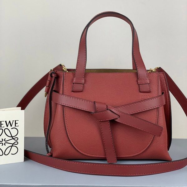 21-22AW ☆新作☆ ロエベ ショルダーバッグ  偽物 ゲート トップハンドル ミニ loq82400