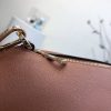 ☆超人気☆ロエベ ショルダーバッグ コピー エレファント ポーチ lor43894 - 画像 (9)