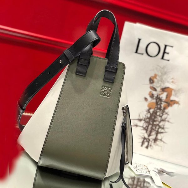 ★関税無料★ロエベ ハンモック 偽物 スモール バッグ A538S35X19 - 画像 (3)