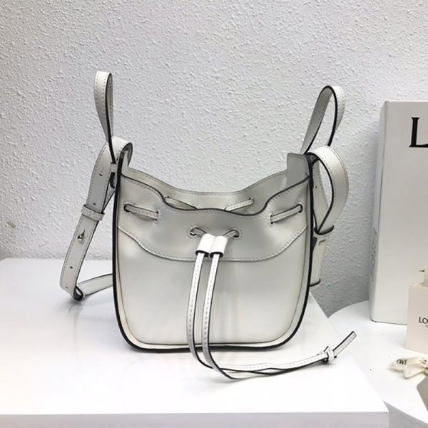 ☆限定☆ ロエベ ハンモック 偽物 ドローストリング ショルダーバッグ 0010365427 - 画像 (5)