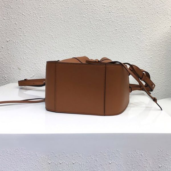 欲しい♡超限定♪ロエベ ハンモック 偽物 ドローストリング ショルダーバッグ 0010473155 - 画像 (6)