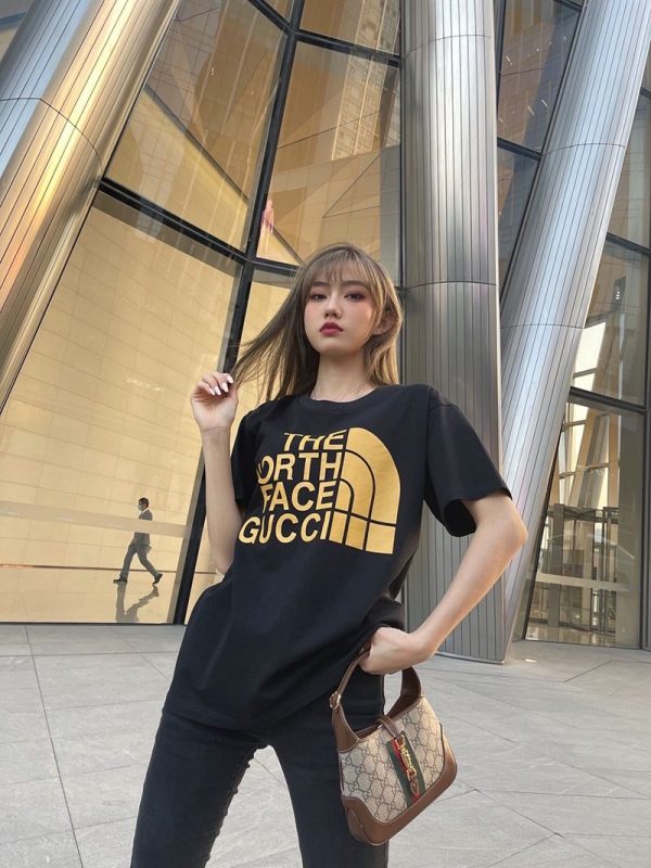大人気！グッチ×ノースフェイス コラボ★スペシャルロゴTシャツ スーパーコピー Nom09810 - 画像 (9)