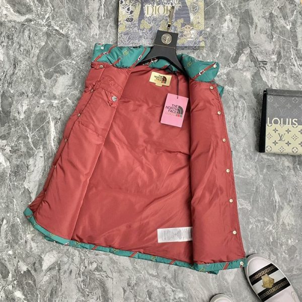 希少色 グッチ×ノースフェイス モノグラム ダウン ベスト偽物 Noy87428 - 画像 (4)