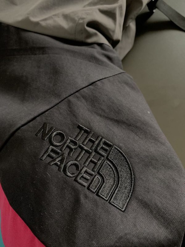 完売必至 ■ノースフェイス■ マウンテンライトジャケットコピー Noy30466 - 画像 (5)