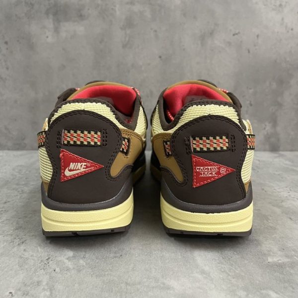 【即発】トラヴィススコット 偽物 × ナイキ エアマックス 1 "カクタス ジャック" バロック ブラウン DO9392200 - 画像 (6)