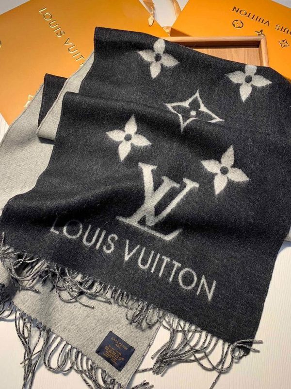 素敵な【ルイヴィトン】エシャルプ・モノグラム ストライプス マフラー vuj31729 - 画像 (7)