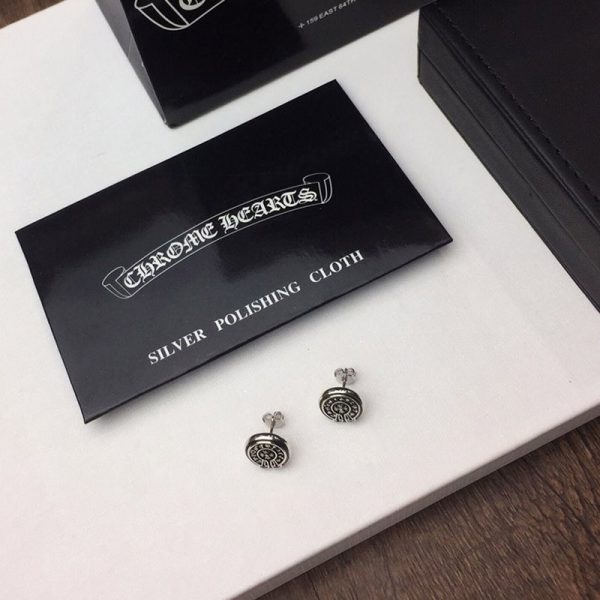 【日本未発売】【クロムハーツ ピアス 偽物】CH プラス クロスボール ピアス シルバー Kur15444 - 画像 (8)
