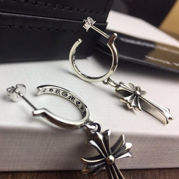☆超人気☆ クロムハーツ ピアス 偽物 CROSS HOOP クロス フープ イヤリング Kud76446 - 画像 (3)