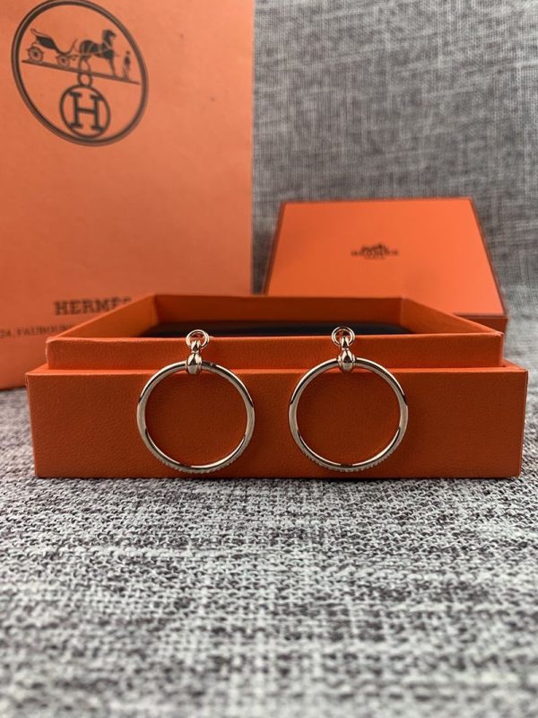 エルメス ループ ピアス 偽物 上品に ers84787 - 画像 (3)