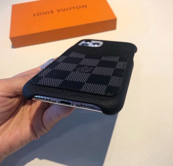 関税なしルイヴィトン ダミエ グラフィットコピー IPHONE13/12/11/Pro バンパー vup70181 - 画像 (7)